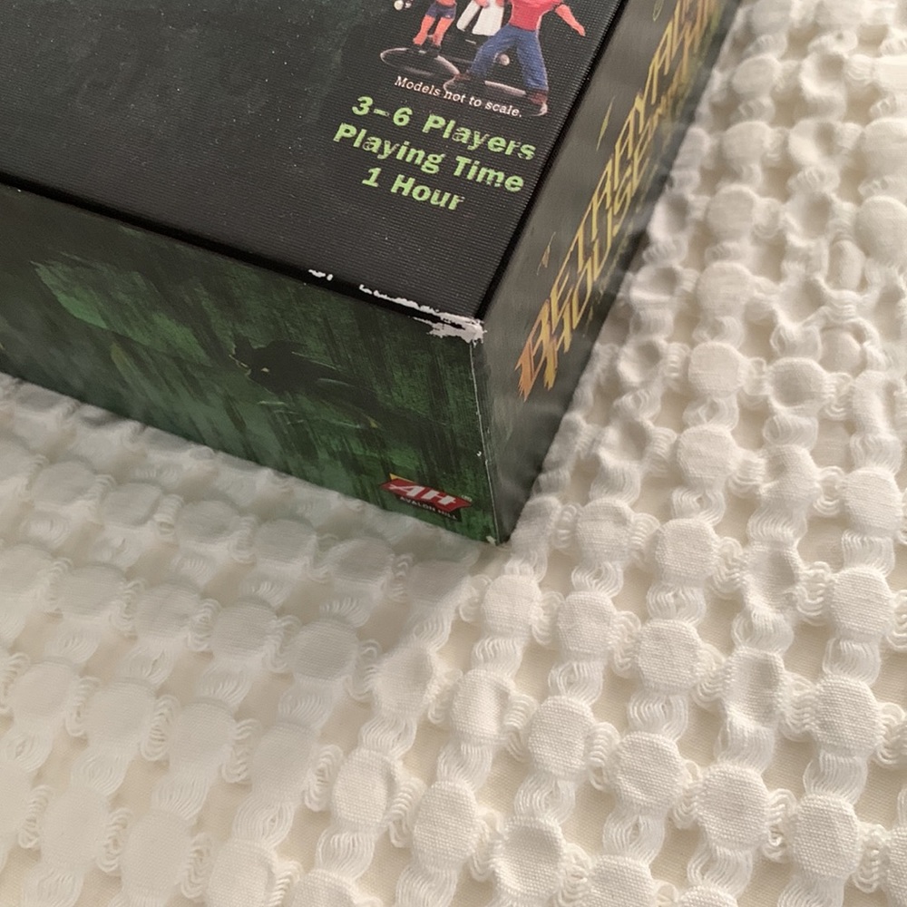 Betrayal at House on the Hill - Sealed pieces like new - Picture 5 of 6